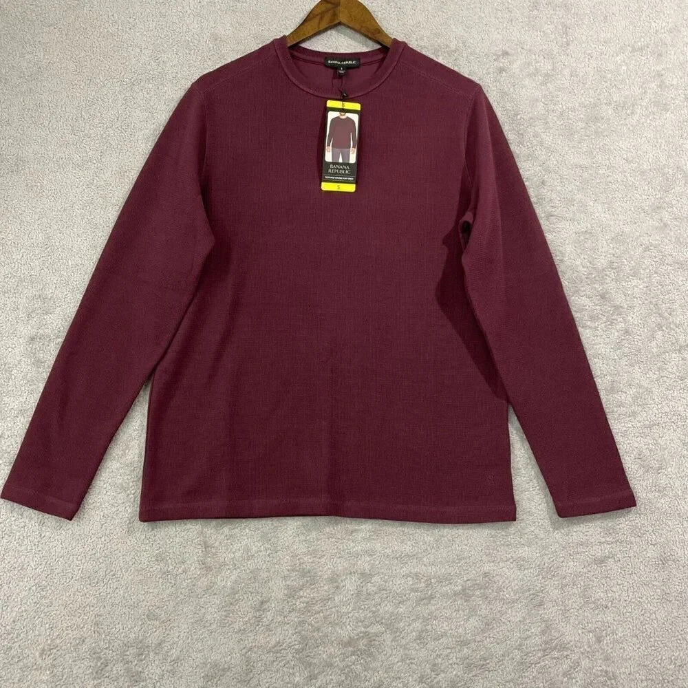 NEW Banana Republic Mens S Long Sleeve Crew Neck Shirt Cotton Polyester Blend
